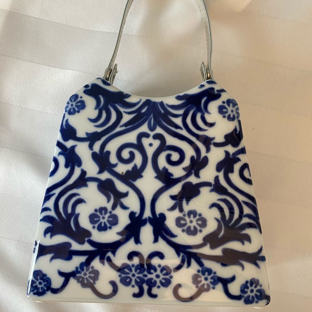 Purse home accent